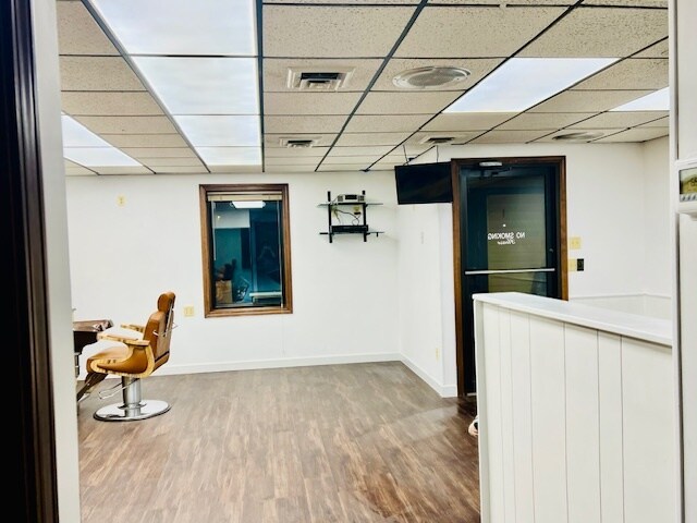More Photos Of 2 Center St, Tariffville Freestanding For Lease