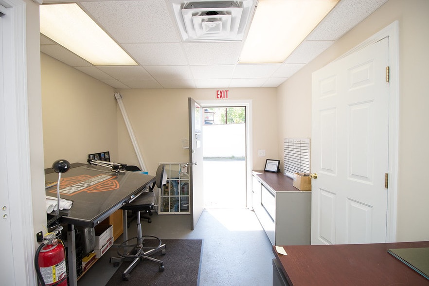 More Photos Of 40-42 Gilbert St, Derby Warehouse For Sale