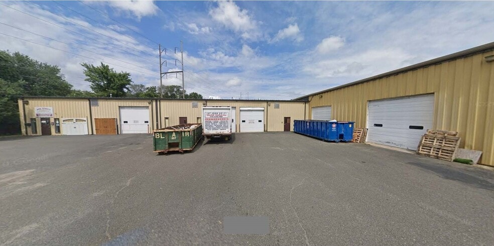 More Photos Of 968 Shrewsbury Ave, Tinton Falls Warehouse For Lease
