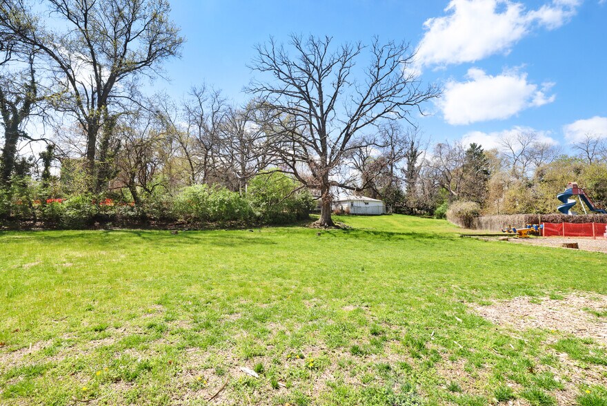 More Photos Of 117 Elm Ave, Takoma Park Schools For Sale