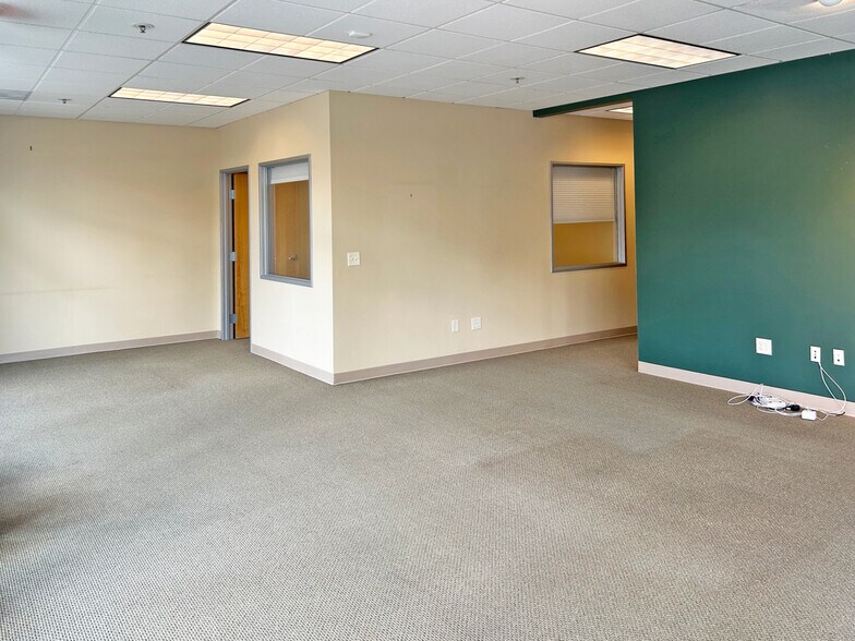 More Photos Of 1231 NE Martin Luther King Blvd, Portland Apartments For Lease