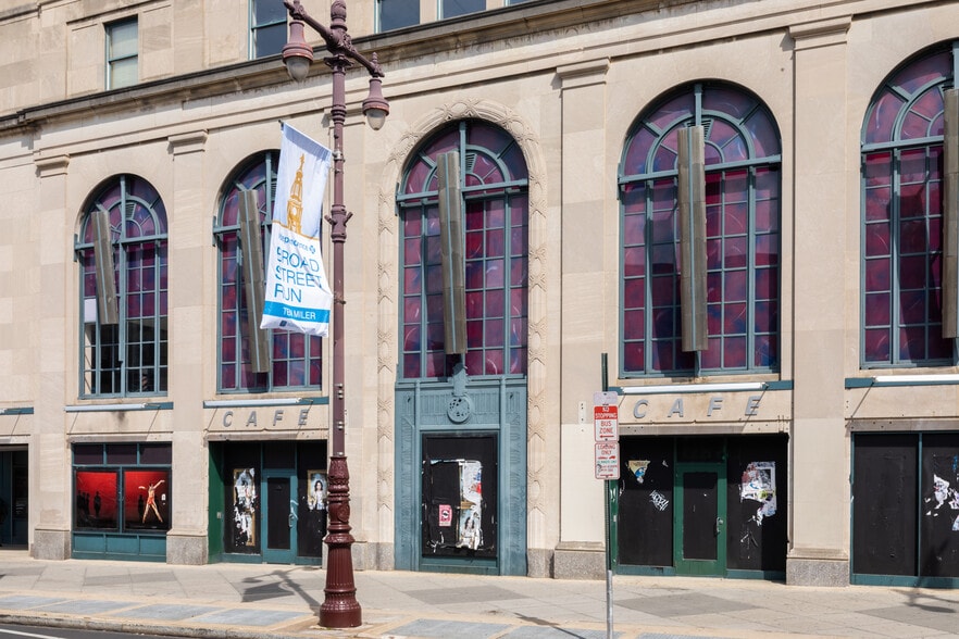 More Photos Of 601 S Broad St, Philadelphia Office For Lease