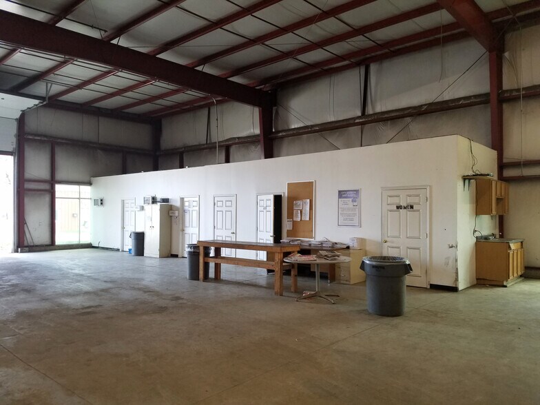 More Photos Of 1800 Broadway Ave, Buffalo Warehouse For Lease