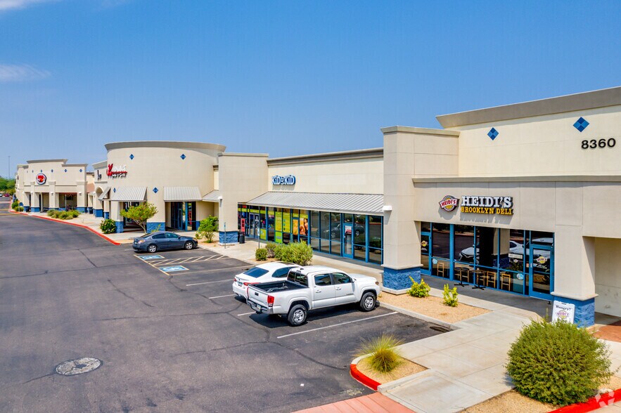 More Photos Of 8360-8440 W Thunderbird Rd, Peoria General Retail For Lease