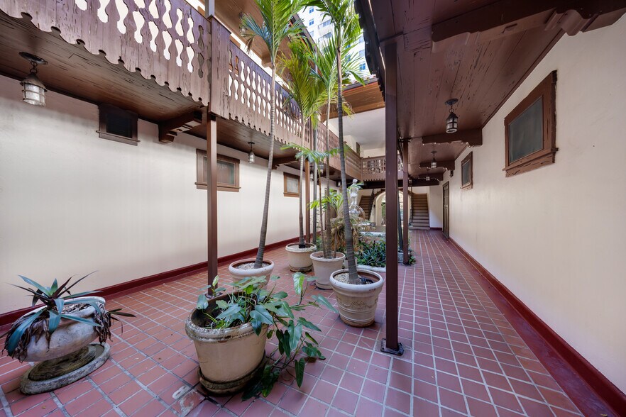 More Photos Of 315 Navarre Ave, Coral Gables Apartments For Sale