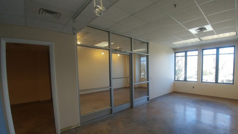 More Photos Of 605 W Main St, Carrboro Medical For Sale