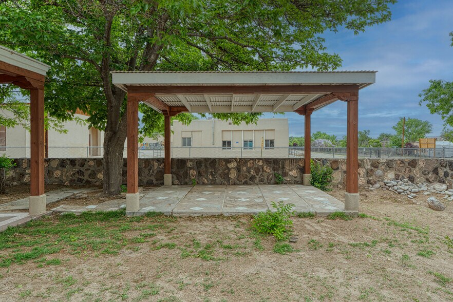 More Photos Of 720-724 School St, Espanola Apartments For Sale