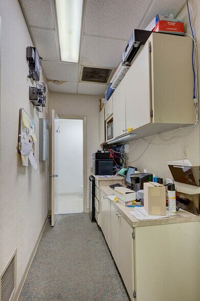 More Photos Of 1112 E Bert Kouns Industrial Loop, Shreveport Carwash For Sale