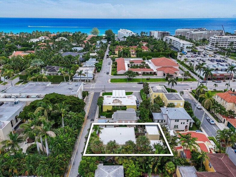 More Photos Of 212 Oleander Ave, Palm Beach Apartments For Sale