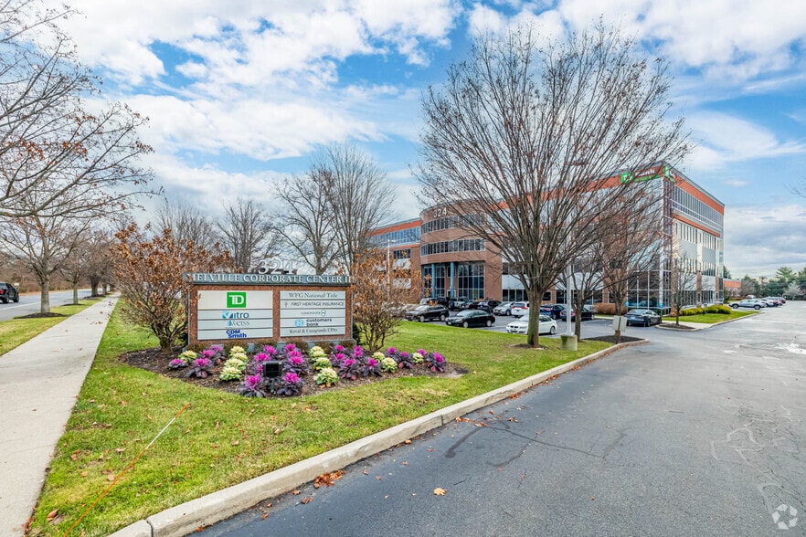 More Photos Of 324 S Service Rd, Melville Office For Lease