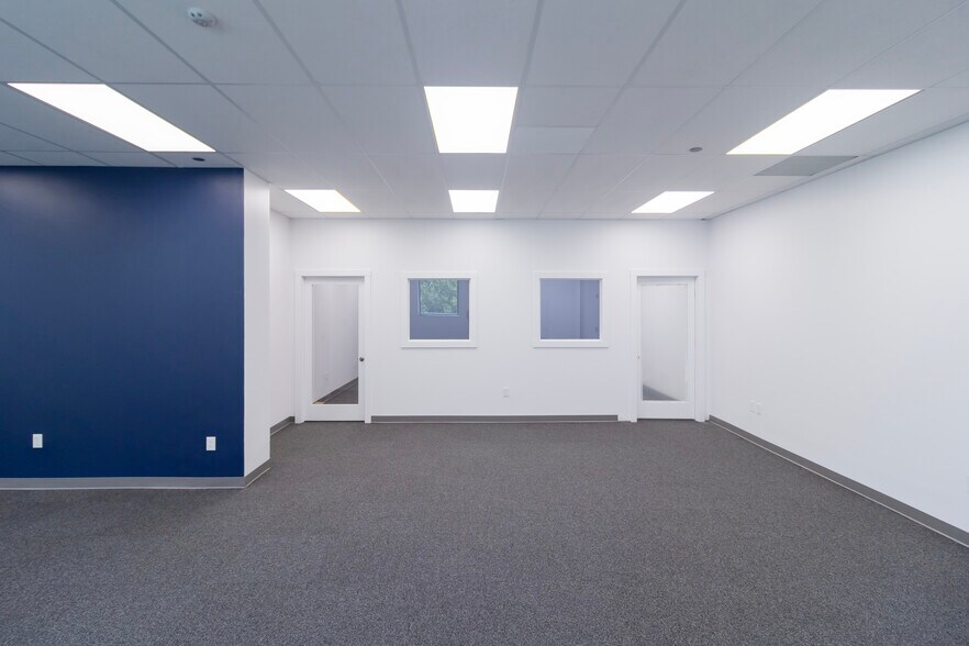 More Photos Of 1740 Golden Mile Hwy, Monroeville Research And Development For Lease