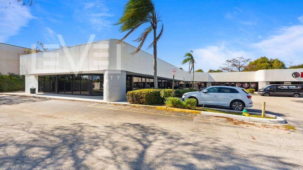 More Photos Of 5101-5131 N University Dr, Lauderhill Unknown For Lease