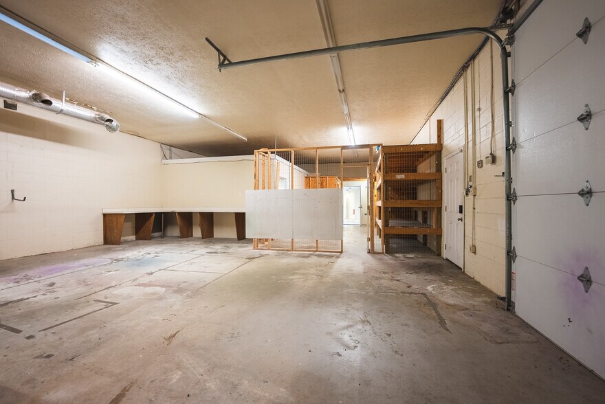 More Photos Of 690 N Franklin St, Christiansburg Office For Sale