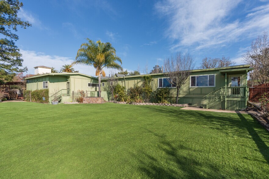 More Photos Of 5186 Gravenstein Hwy S, Sebastopol Restaurant For Sale