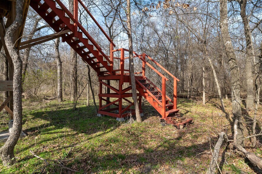 More Photos Of 5285 CR 277, Melissa Land For Sale