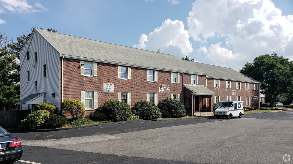 More Photos Of 1408-1414 Providence Hwy, Norwood Office For Lease