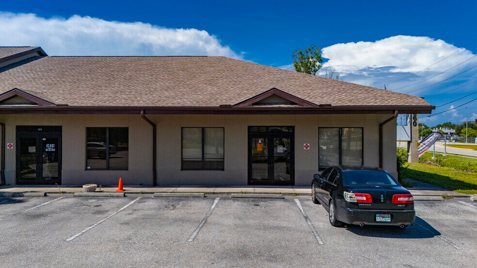 More Photos Of 5260 Duncan Rd, Punta Gorda Showroom For Sale