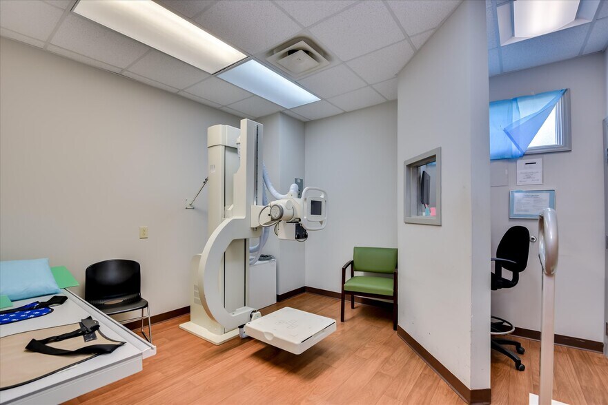 More Photos Of 191 Center South Blvd, Aiken Medical For Sale