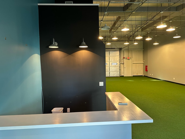 More Photos Of 310 Dillingham Ave, Falmouth Loft Creative Space For Lease