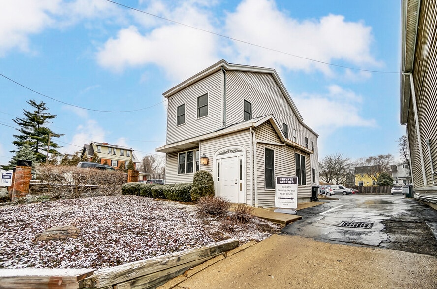 Primary Photo Of 3530 Edwards Rd, Cincinnati Office For Lease