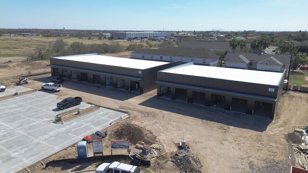 More Photos Of 1100 E Whitewing Ave, McAllen Light Distribution For Lease