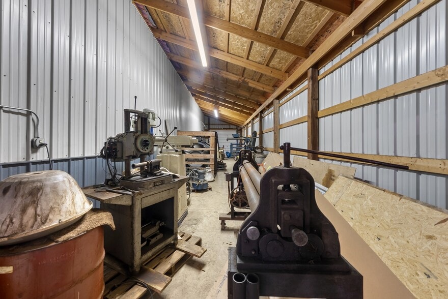 More Photos Of 364 S Warpole St, Upper Sandusky Industrial For Sale