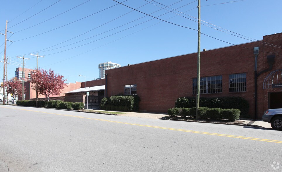 More Photos Of 411 W Morgan St, Raleigh Restaurant For Lease