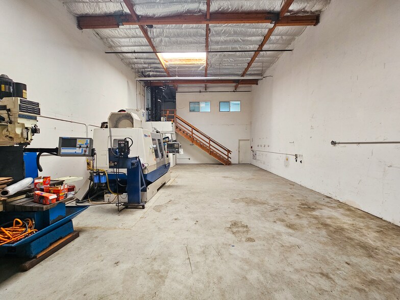 More Photos Of 46 Digital Dr, Novato Light Distribution For Sale
