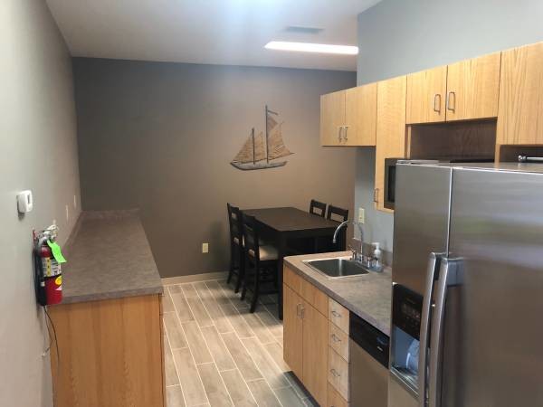 More Photos Of 5824 S 142nd St, Omaha Medical For Sale
