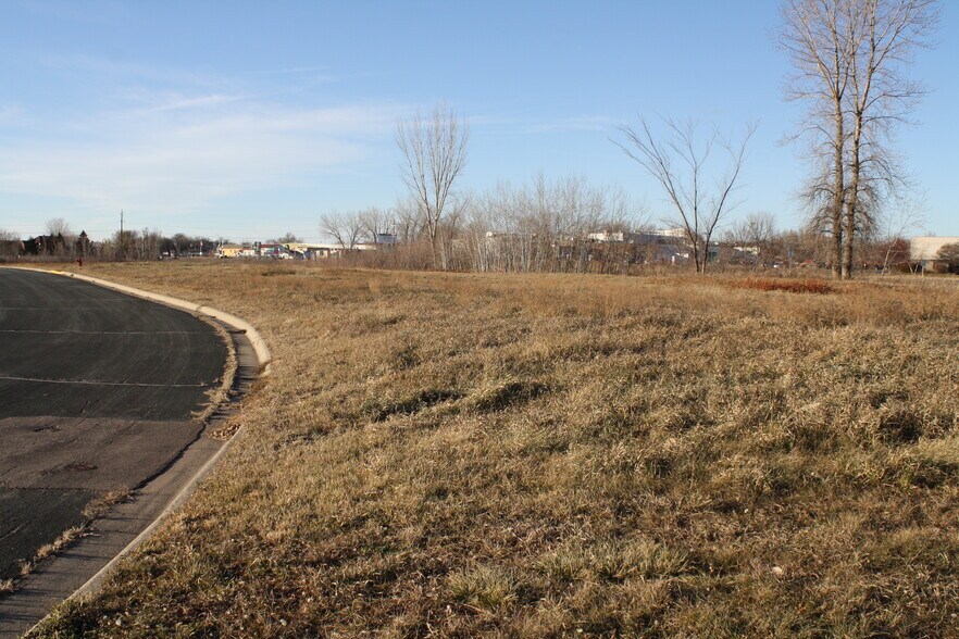 More Photos Of 630 Railroad Dr, Norwood Young America Land For Sale