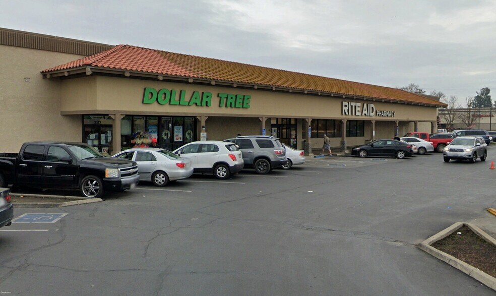 Primary Photo Of 3142 G St, Merced Unknown For Lease