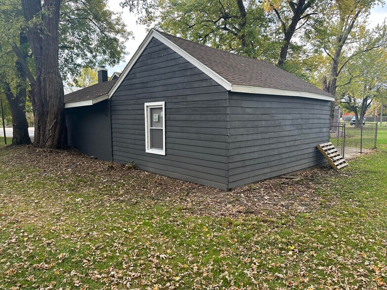 More Photos Of 8079 W 3rd St, New Lebanon Office For Sale