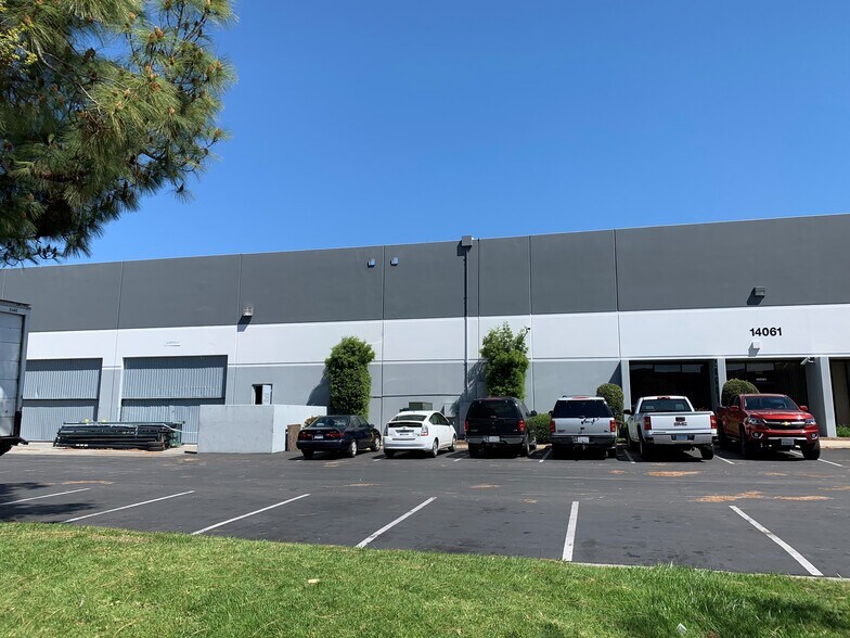 More Photos Of 14063 Borate St, Santa Fe Springs Manufacturing For Lease