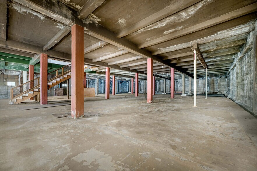 More Photos Of 210 Broad St, Nevada City Freestanding For Sale