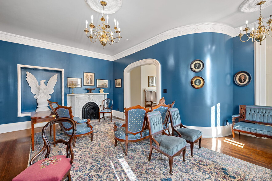 More Photos Of 403 E Adams St, Sandusky Hospitality For Sale