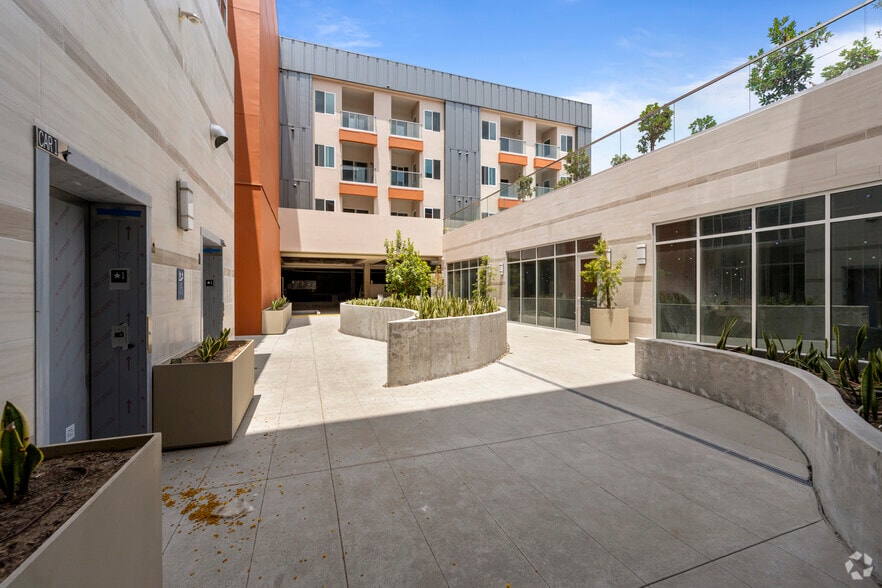 More Photos Of 101-109 E Valley Blvd, San Gabriel Apartments For Lease