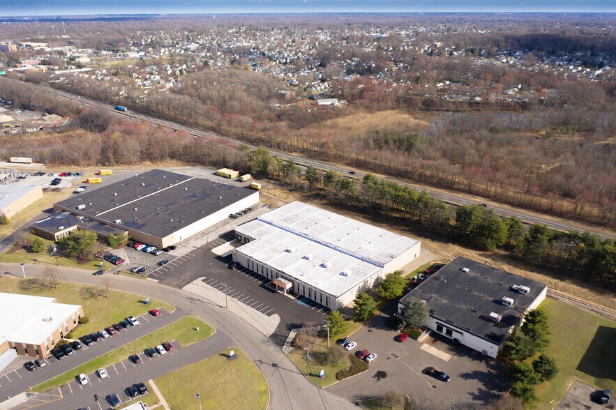 More Photos Of 171 Heller Pl, Bellmawr Warehouse For Lease