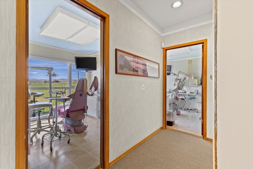 More Photos Of 781 Roza Dr, Zillah Healthcare For Sale