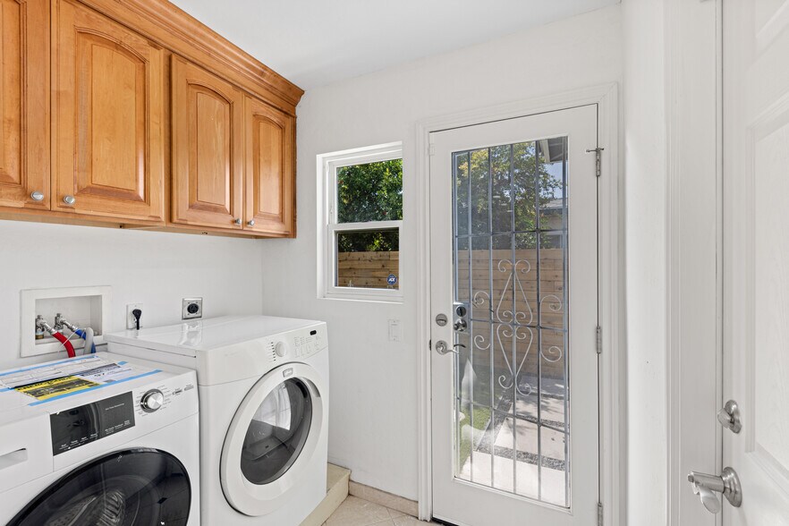 More Photos Of 4578 Jicarillo Ave, San Diego Apartments For Sale