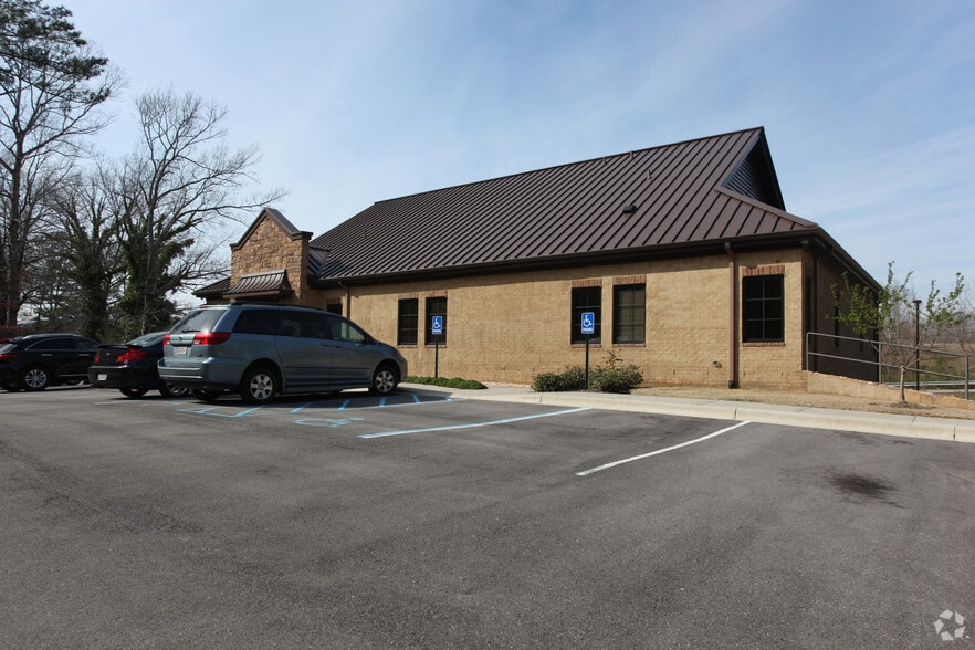More Photos Of 7145 Happy Hollow Rd, Trussville Medical For Lease