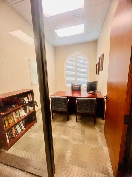 More Photos Of 7709 San Jacinto Pl, Plano Office For Lease