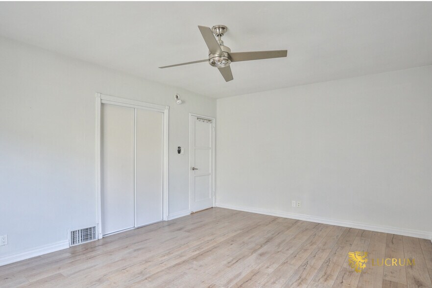 More Photos Of 854 Alandele Ave, Los Angeles Apartments For Sale