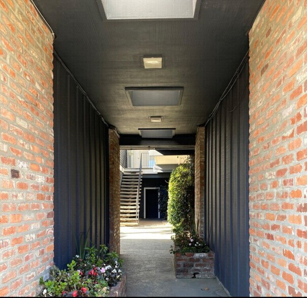 More Photos Of 125-131 Camino Alto, Mill Valley Office For Lease