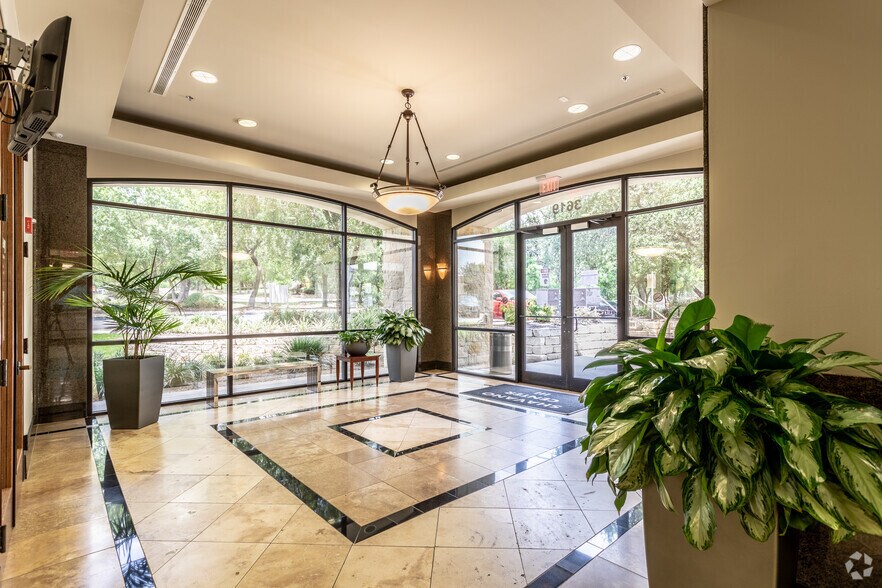 More Photos Of 3619 Paesanos Pky, San Antonio Office For Lease