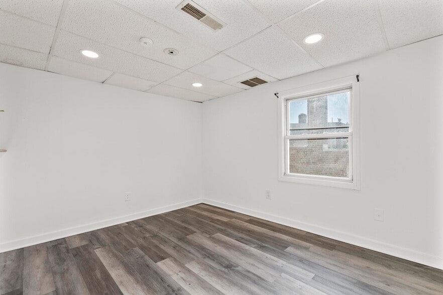 More Photos Of 232 Main St, Ansonia Multifamily For Sale