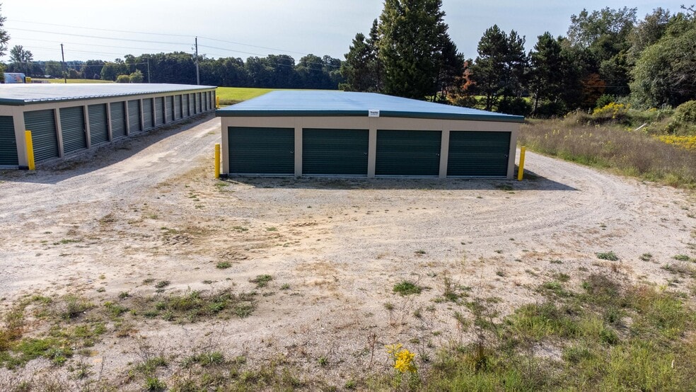 More Photos Of 5450 W Shelby Rd, Shelby Specialty For Sale