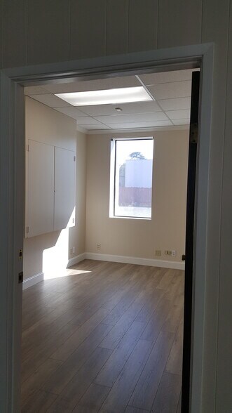 More Photos Of 4047-4049 1st St, Livermore Office For Lease