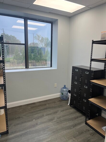 More Photos Of 138 Leland St, Framingham Office For Lease