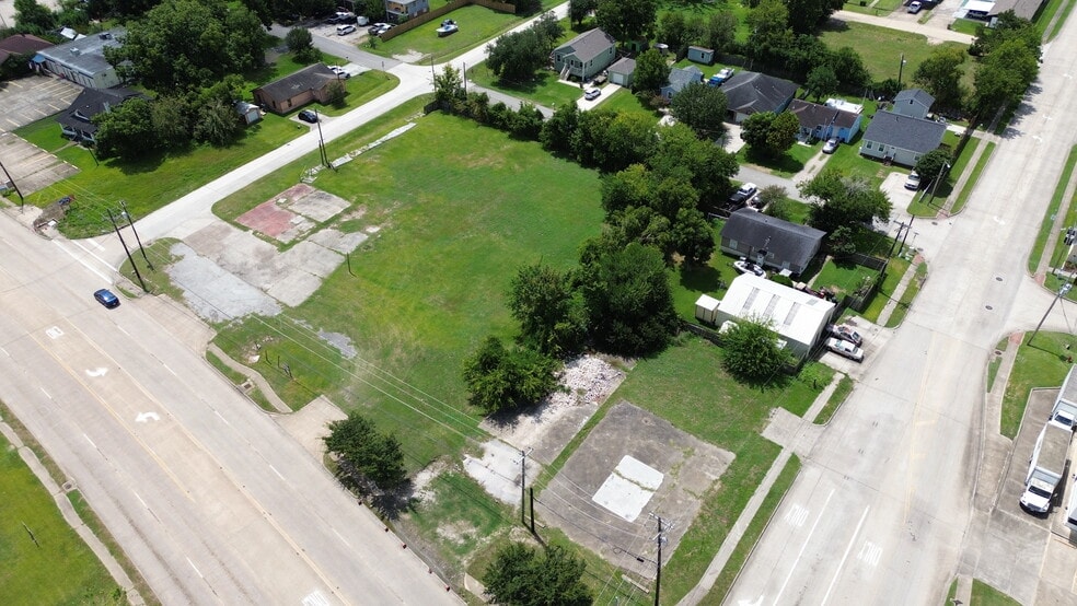 More Photos Of 3106 Highway 3, Dickinson Land For Sale