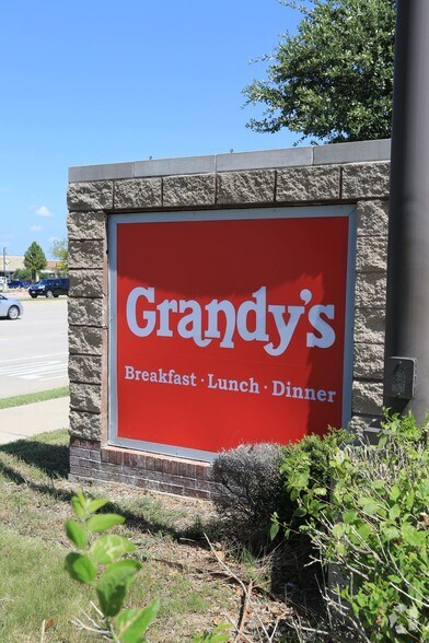 More Photos Of 8820 FM 423, Frisco Fast Food For Lease